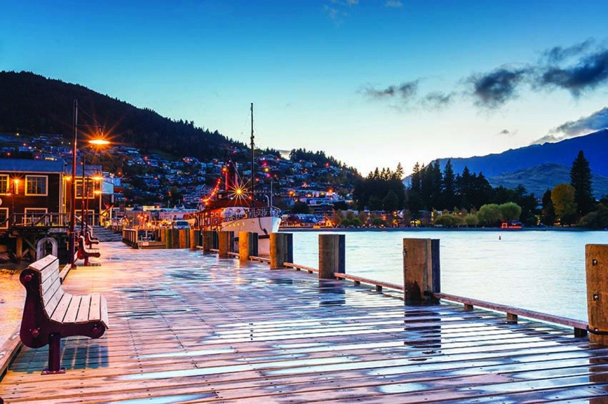 7 days in Queenstown New Zealand 7 days full fuide Queenstown New Zealand